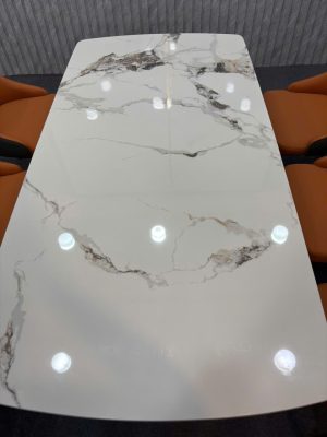 Bàn ghế ăn mặt đá ceramic trắng luxury monet 13